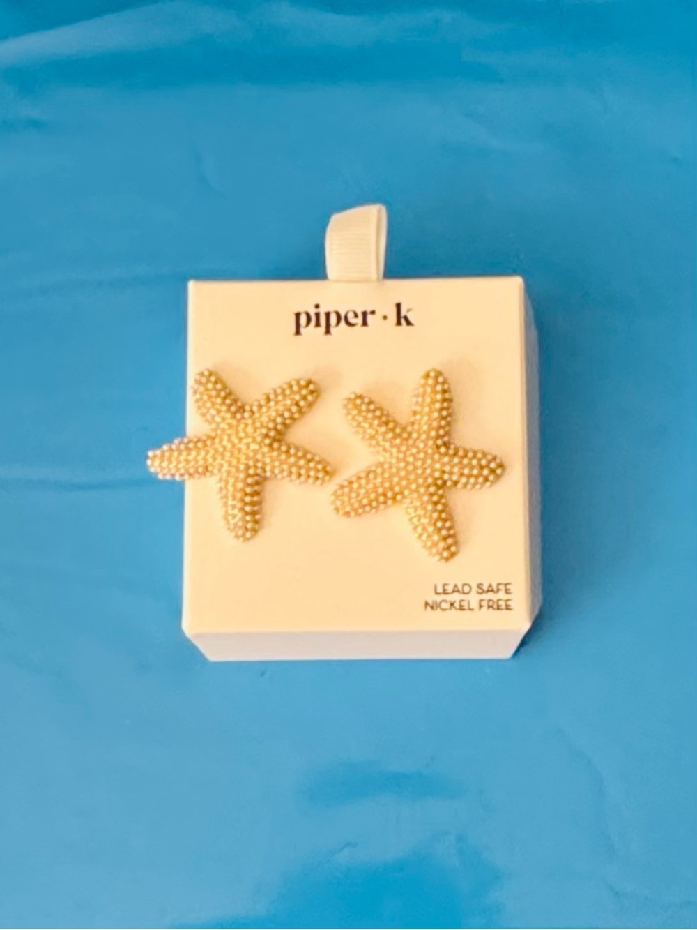 NWT Piper.K Gold Starfish Pearl Cluster Earrings - Picture 3 of 5